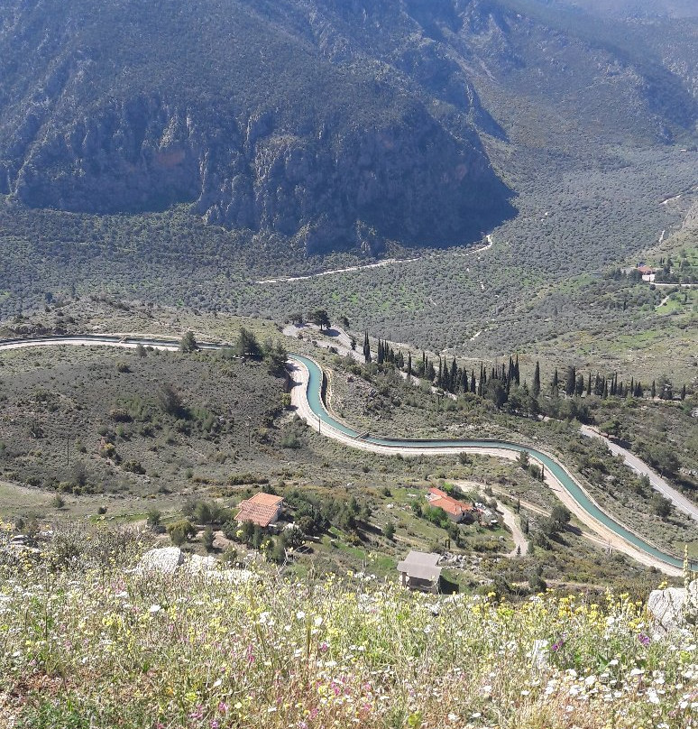 Taxidelphi-Itea必去景点