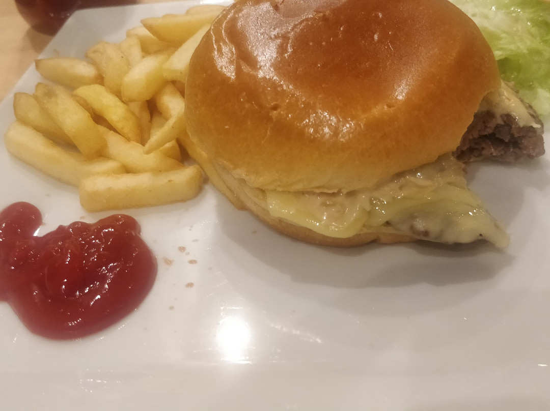 贝斯特韦斯特卡彼特酒店主图