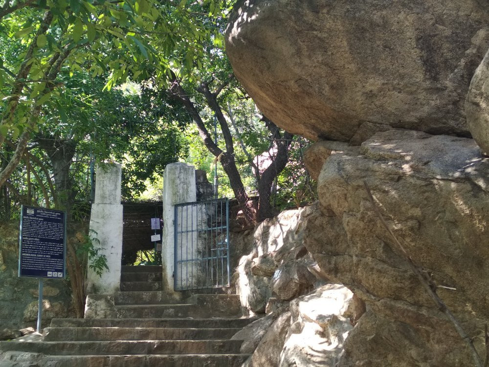Virupaksha Cave景点图片