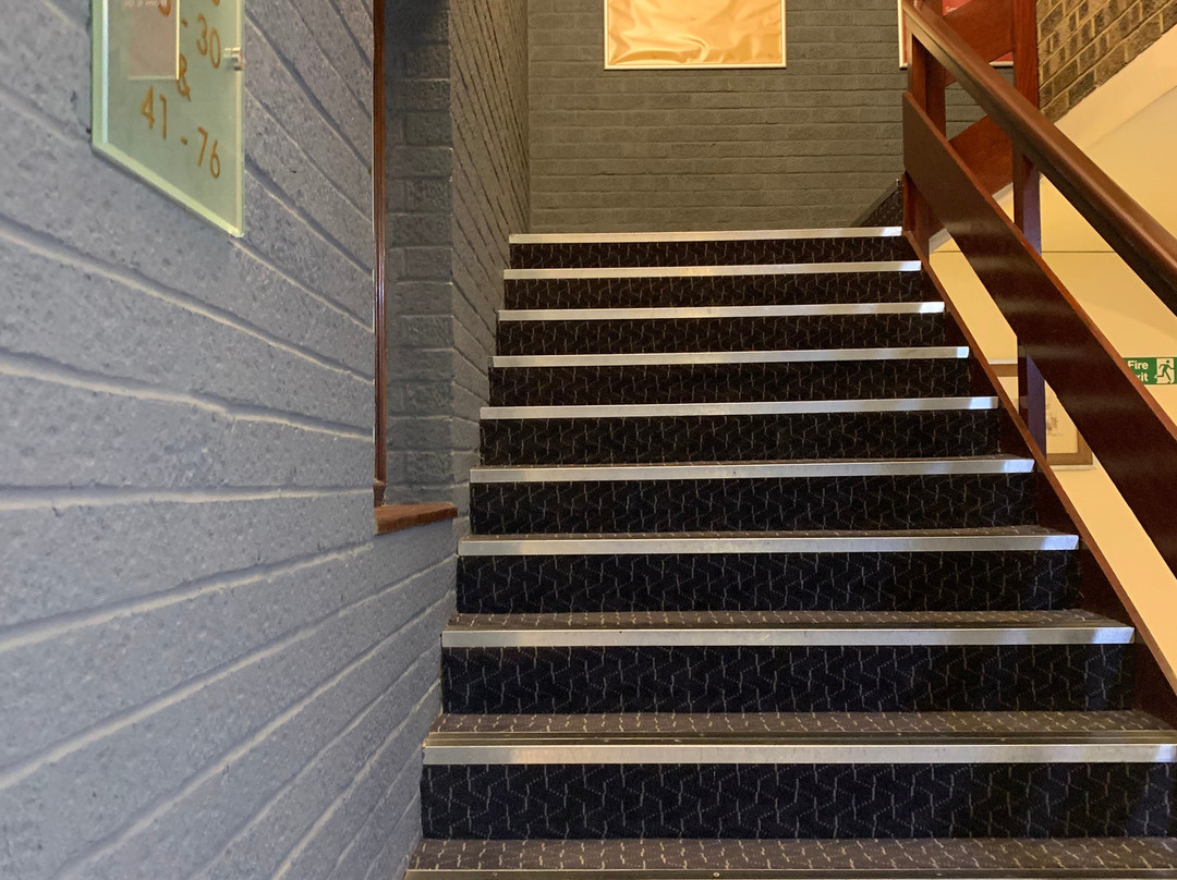 戴斯盖特威克酒店主图