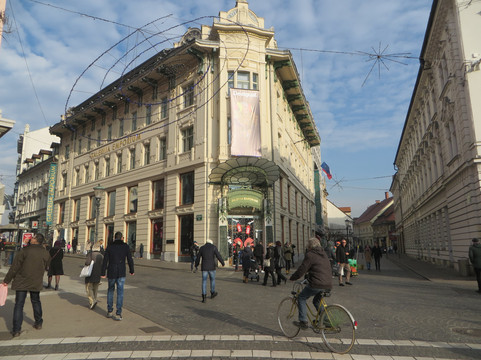 Miklosiceva Street-卢布尔雅那必去景点