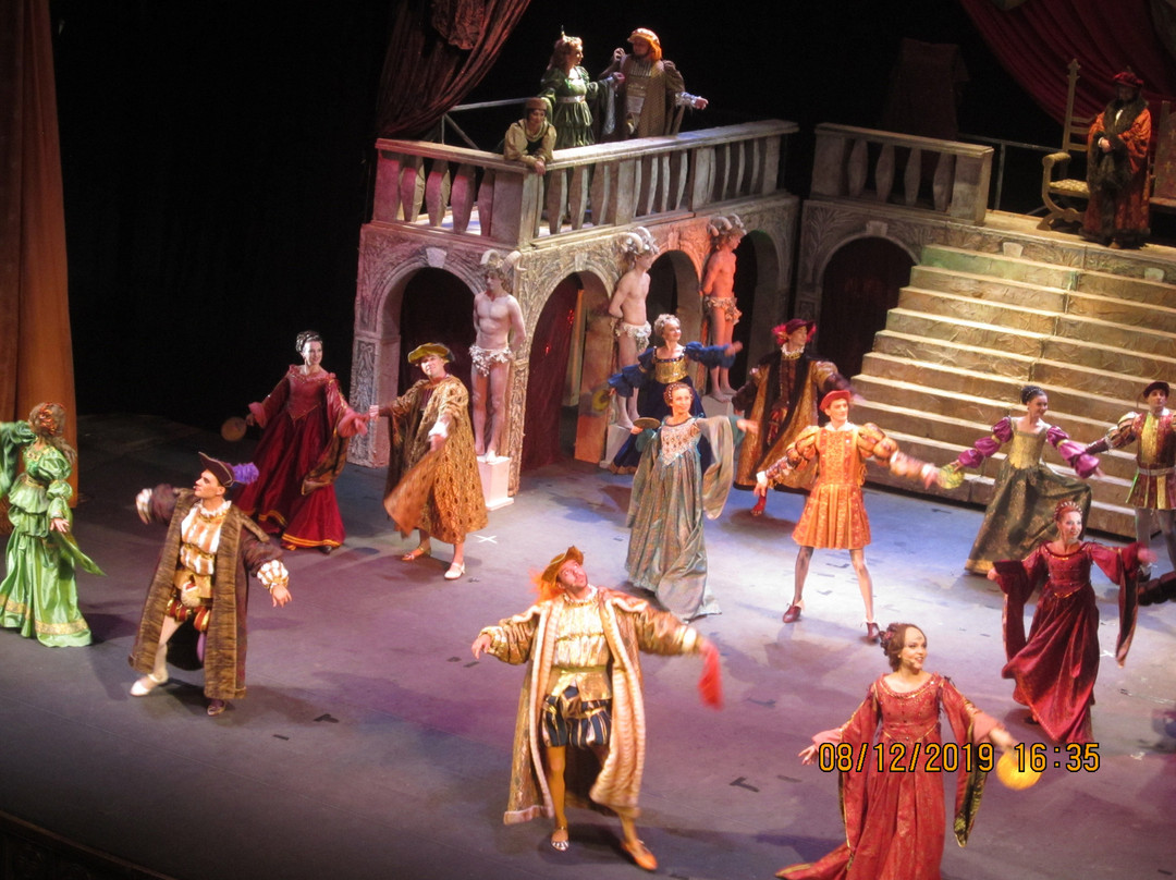 Donetsk National Academical Ukranian Musical Drama Theatre-顿涅茨克必去景点