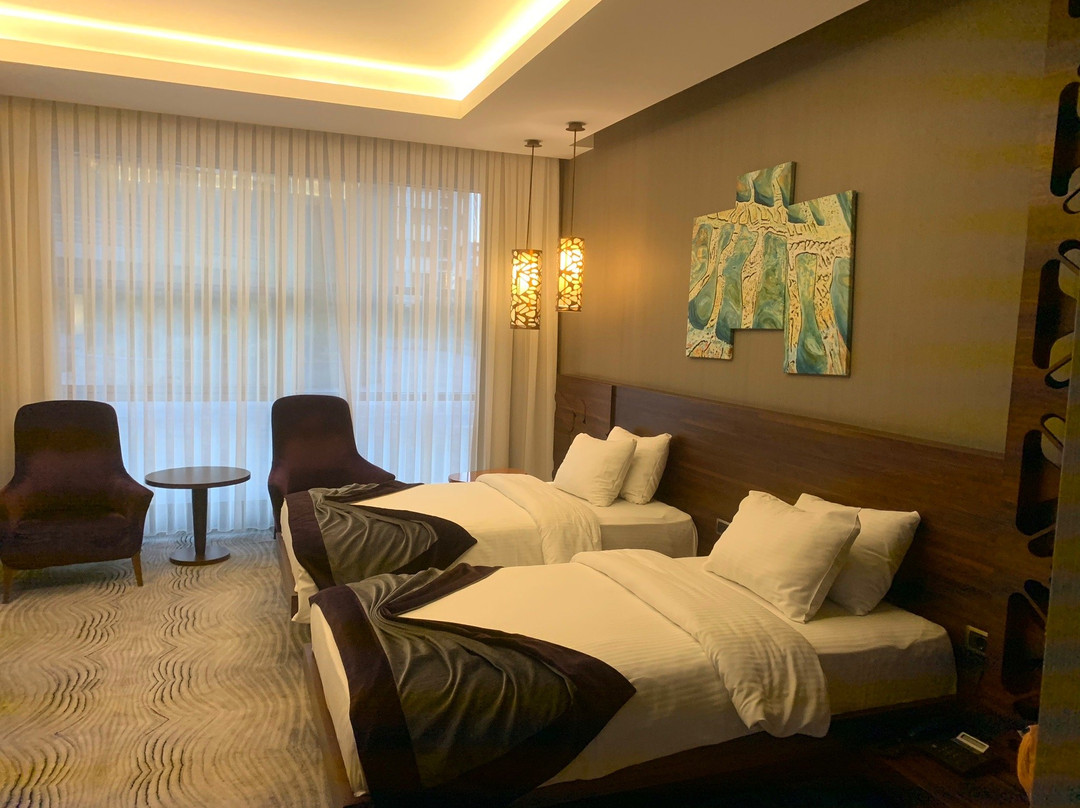 Gold Majesty Hotel主图