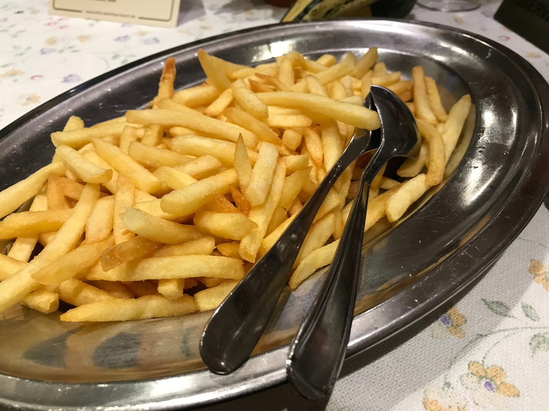 Hotel Gasthof zu Burg主图