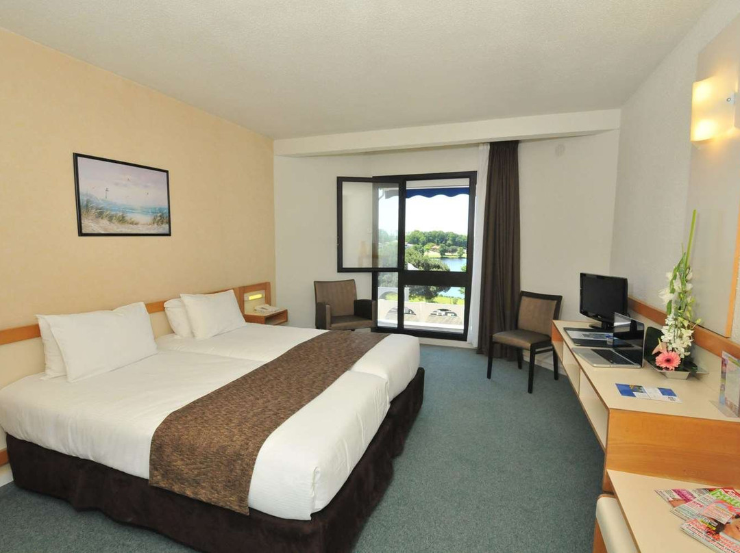 Brit Hotel du Lac主图