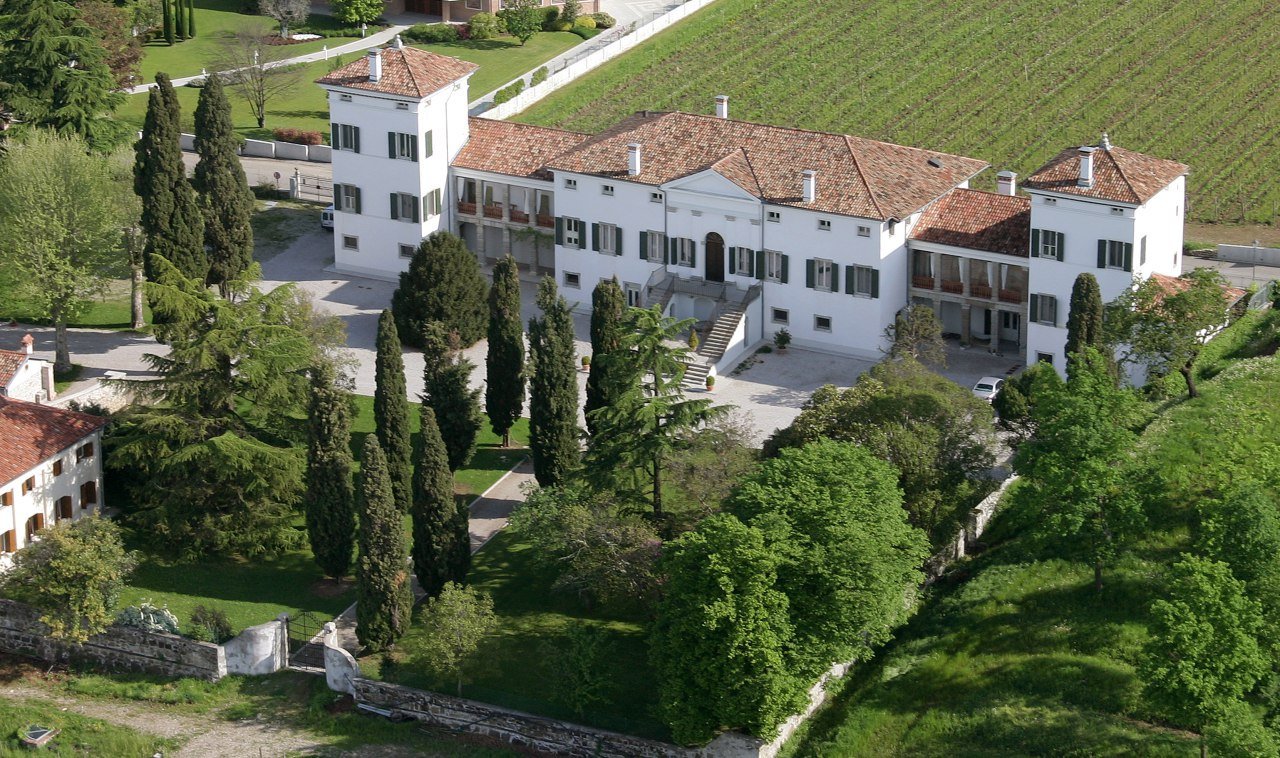 Villa Dragoni-官方