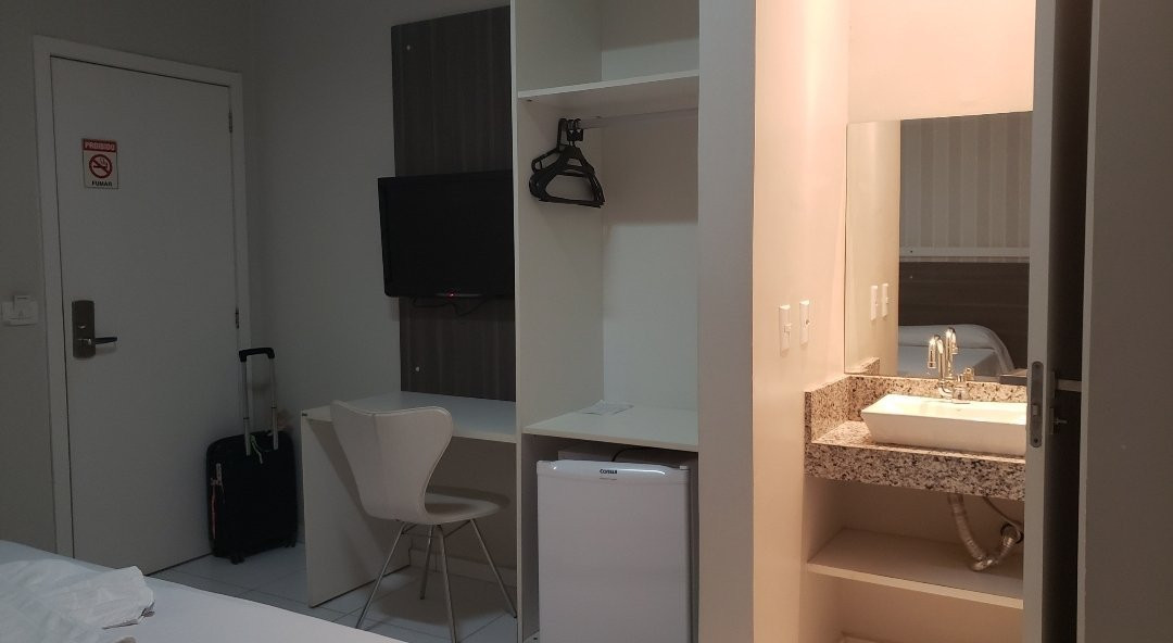 Genova Palace Hotel主图