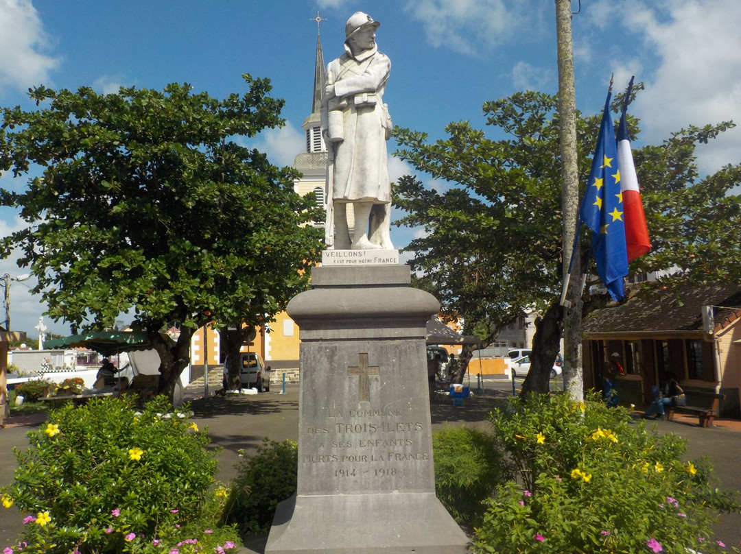 Trois-Ilets旅游景点-Eglise Notre-Dame de la Bonne Delivrance