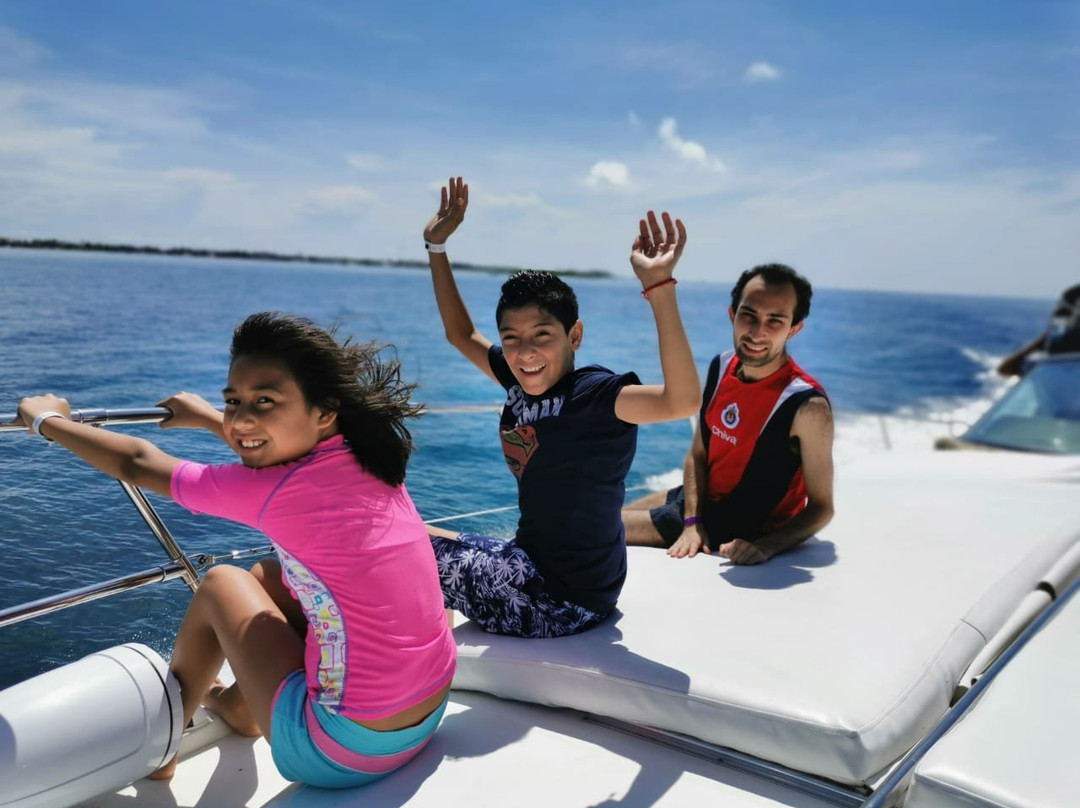 Oasis Palm Hotel主图