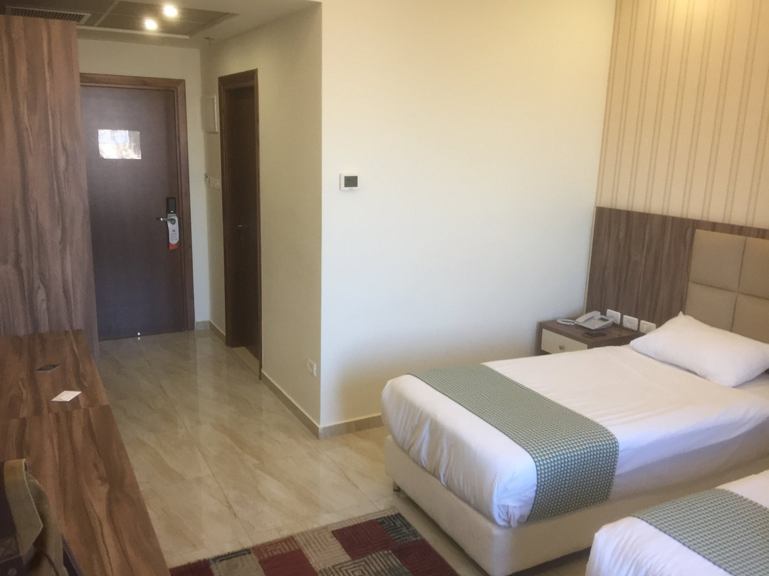 Paradise Premium Hotel主图