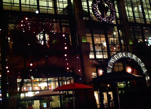 河心购物中心-圣安东尼奥市必去景点