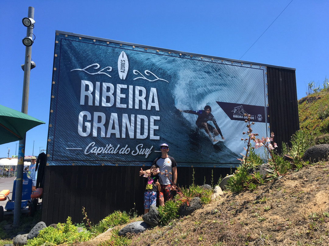 Azores Surf Center-大里贝拉必去景点