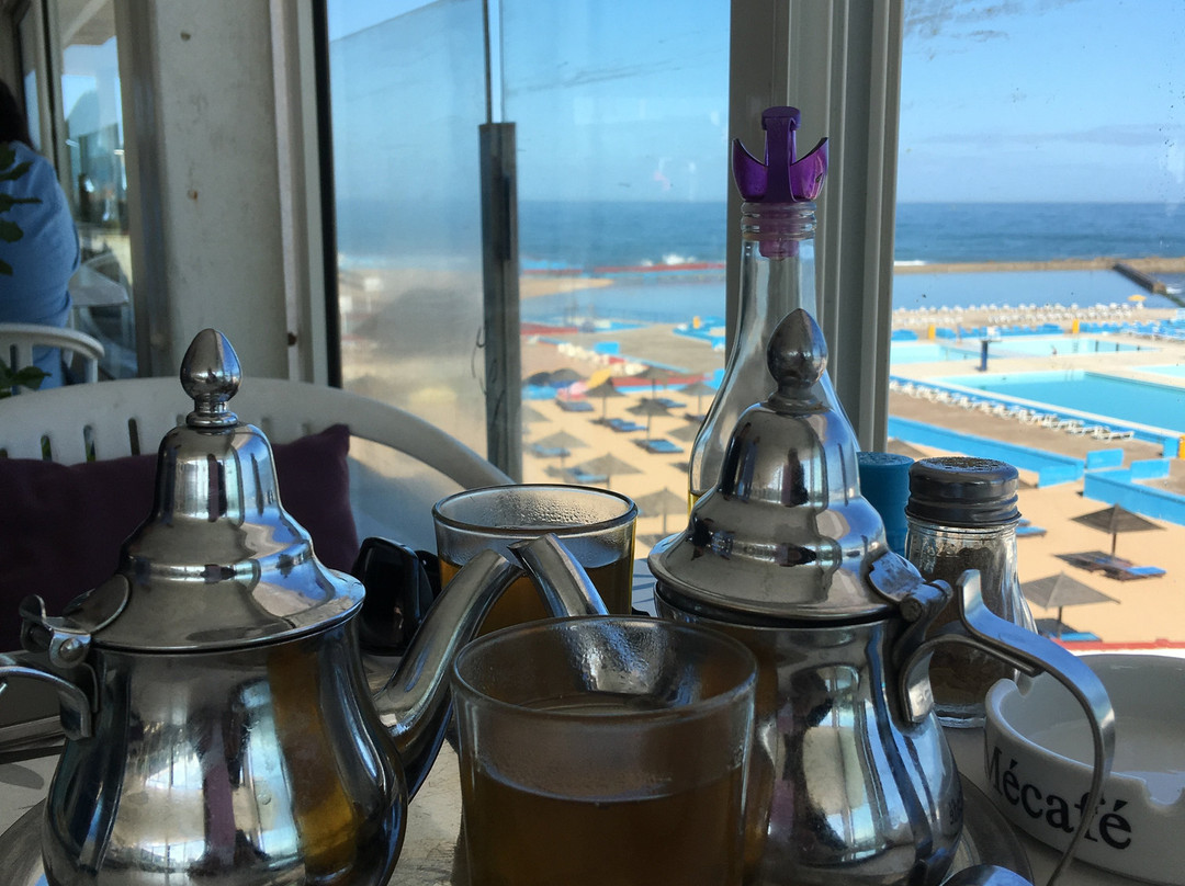 蓝色海岸酒店主图