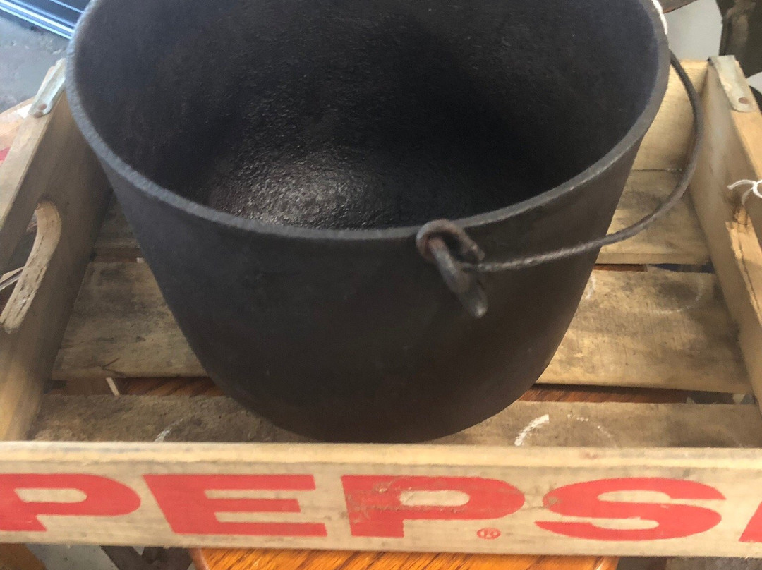 Corner Nest Antique Mall-Elizabethton必去景点