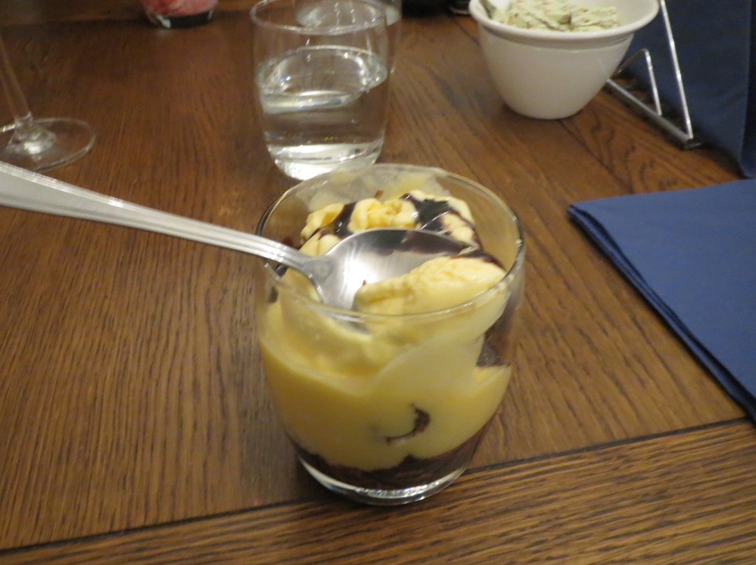 Parc-Le-Breos Guest House主图