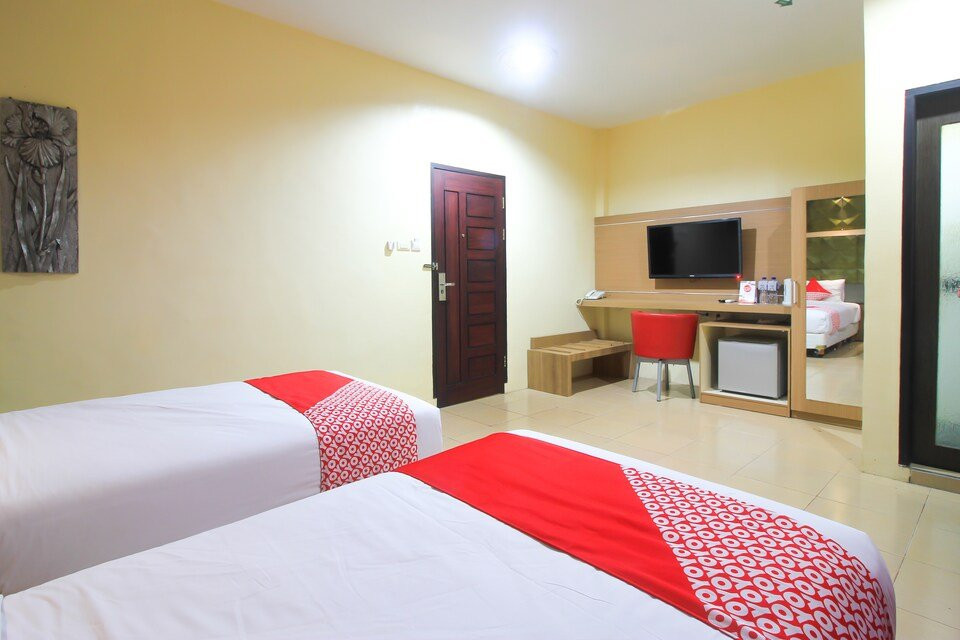 OYO 1153 Tiga Dara Hotel & Resort主图