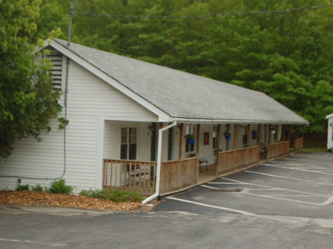 Maple Leaf Motel主图