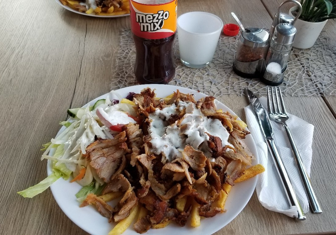 Ruedenau餐馆和美食-Center Grill