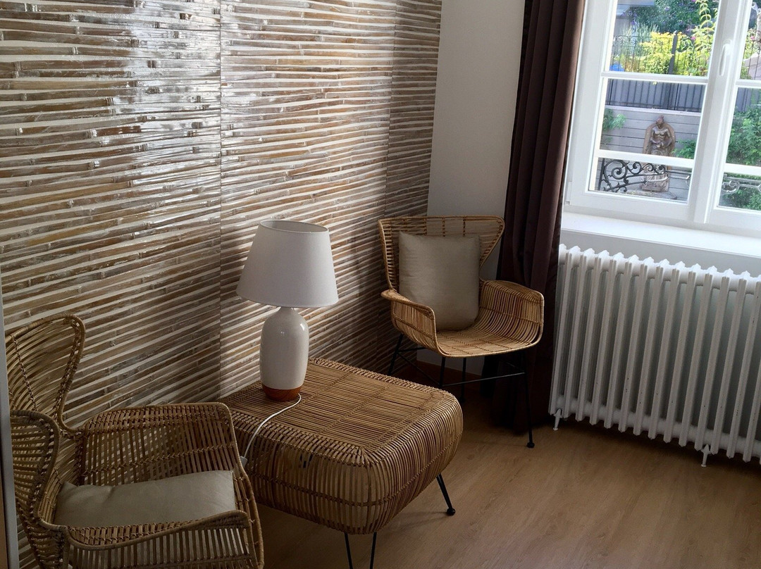 L'Escale de Broglie主图