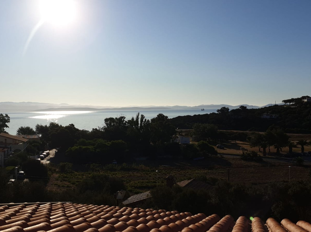 Hotel Maladroxia主图