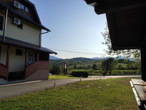 FourSeasons Guest House-官方