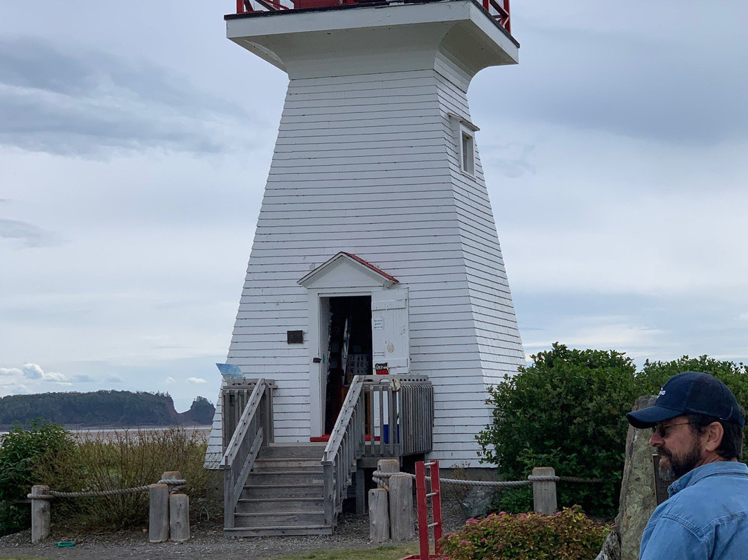 Five Islands Lighthouse景点图片