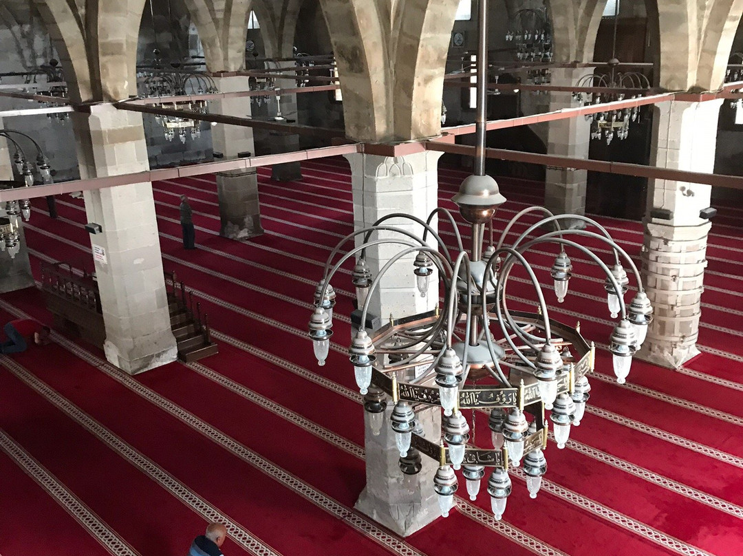 Karamanoglu Ulu Camii-阿克萨赖省必去景点