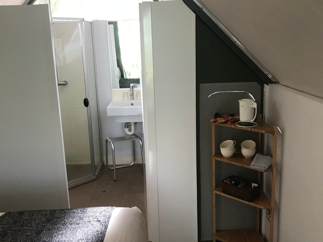 艾玛乔治度假酒店主图