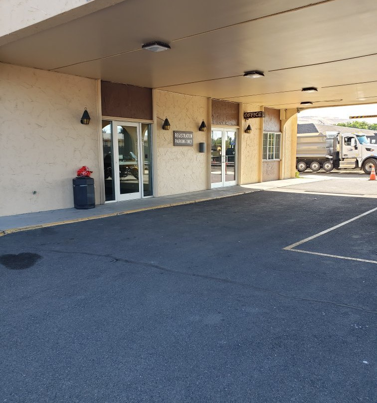 Days Inn by Wyndham Yakima主图