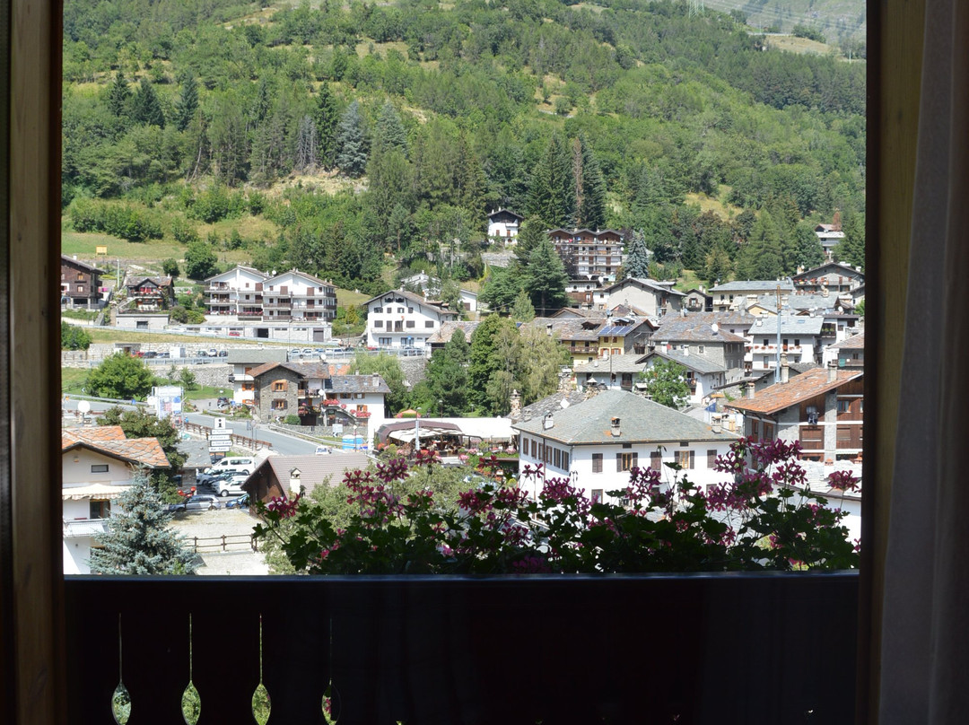 Hotel Beau Sejour主图