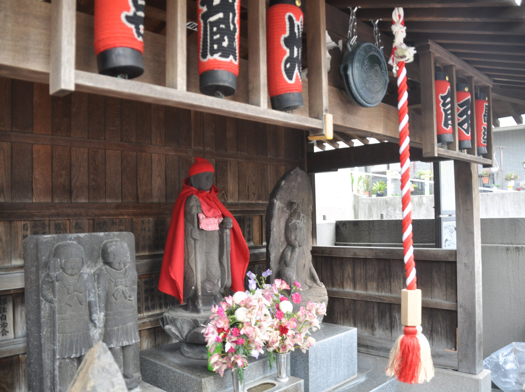 Komagome Myogizaka Kosodatejizoson-Komagome必去景点