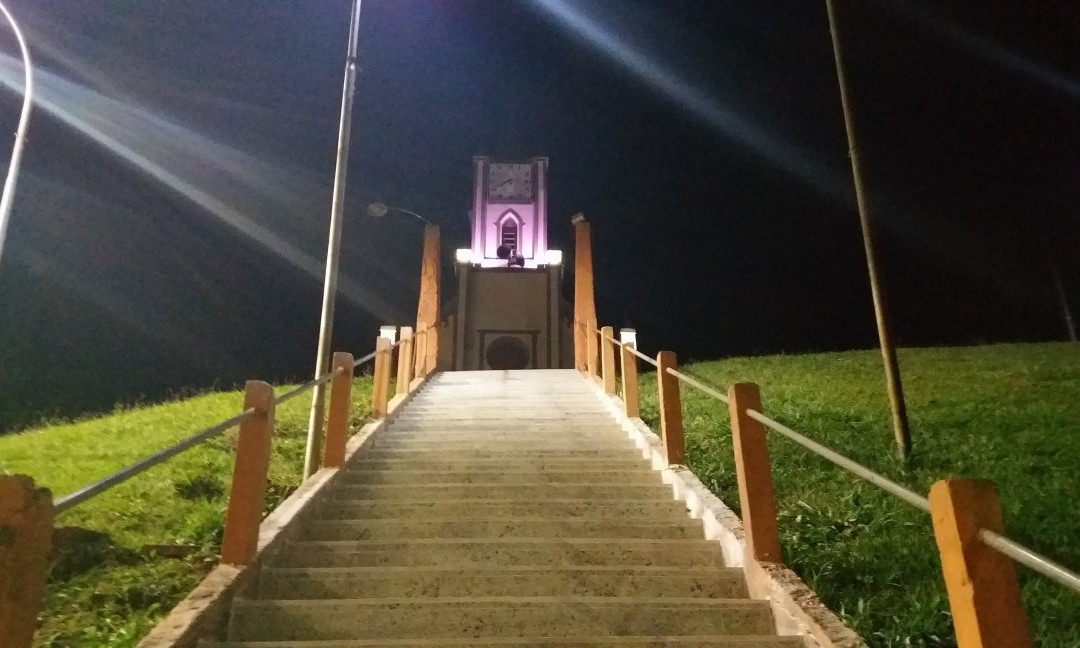 Igreja de São Benedito-圣安东尼奥杜皮尼亚尔必去景点