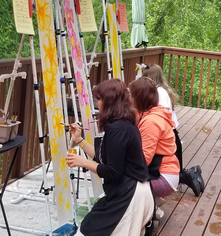 Paint a Scarf Alaska景点图片