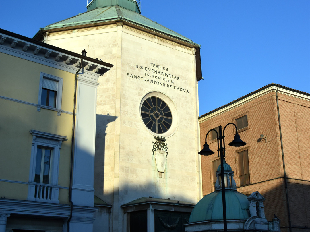 Santuario S. Antonio da Padova-里米尼必去景点