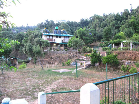 翡翠径酒店主图