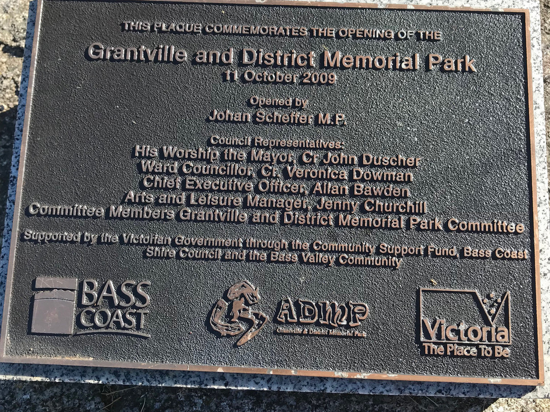 Grantville & District Memorial Park景点图片