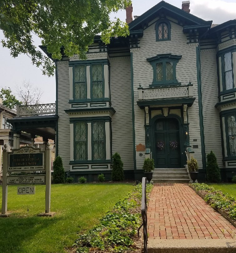 Governor Richard J. Oglesby Mansion-迪凯特必去景点