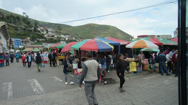 Market Guamote-Riobamba必去景点