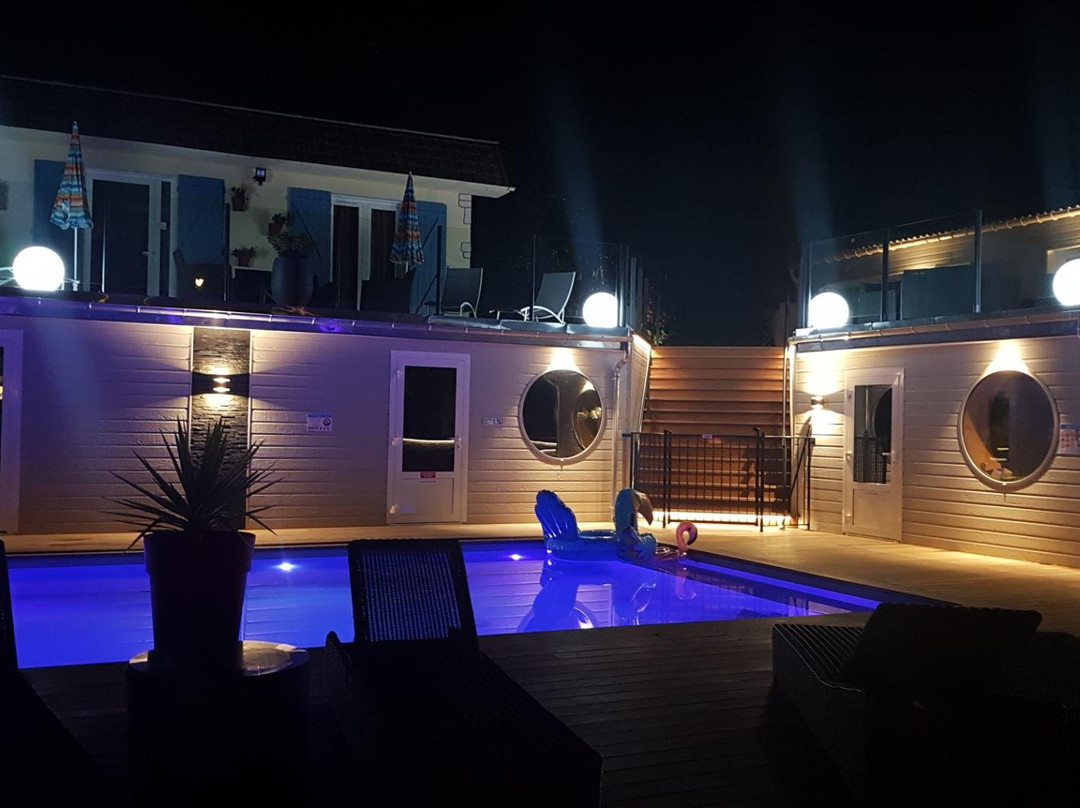 Hotel la Piscine主图