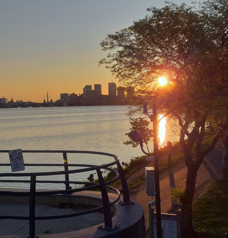 Harvard Bridge-剑桥必去景点