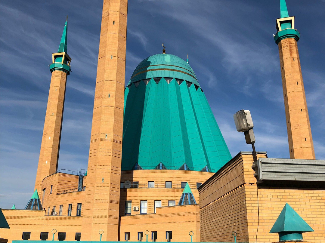 Mashkhur-Jusup Mosque-Pavlodar必去景点