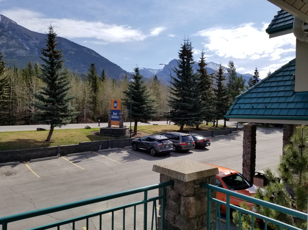 贝斯特韦斯特普拉斯波卡泰拉酒店主图