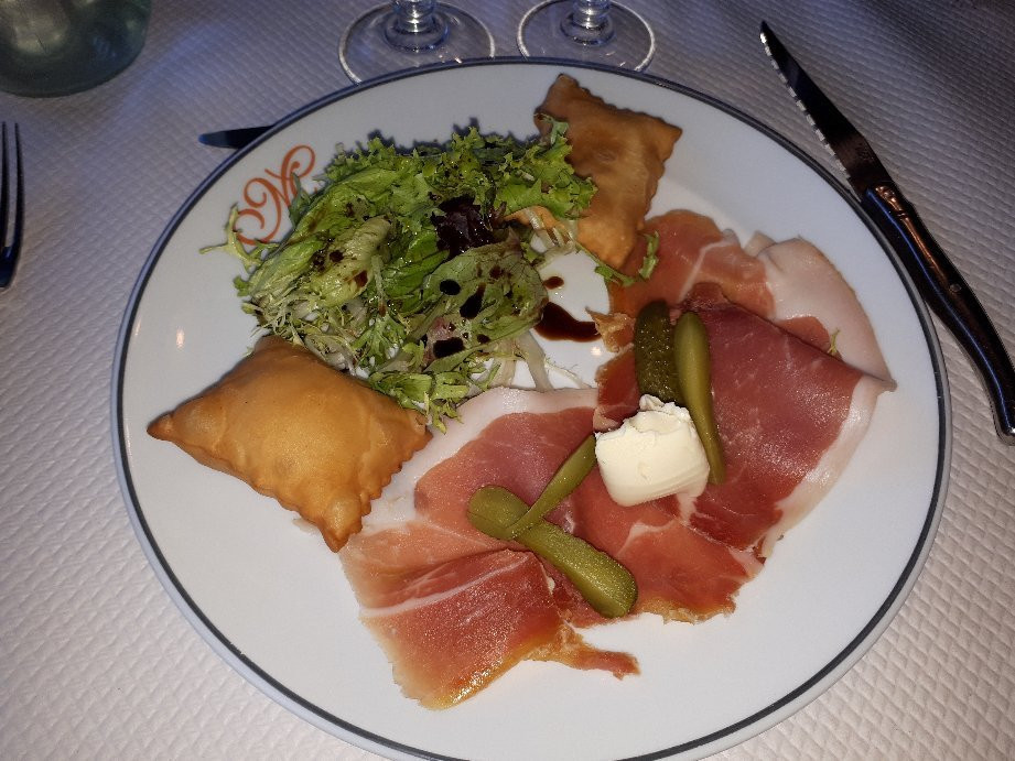 Logis Hôtel Muret主图