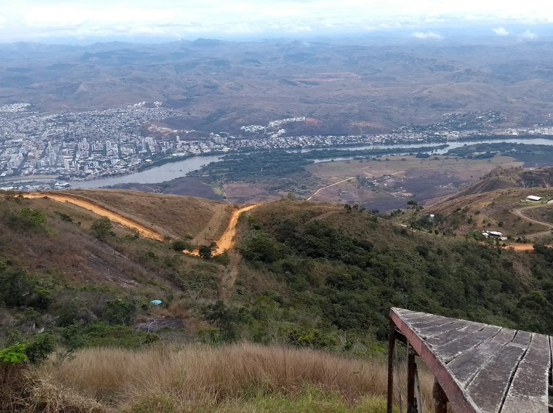 Pico da Ibituruna景点图片