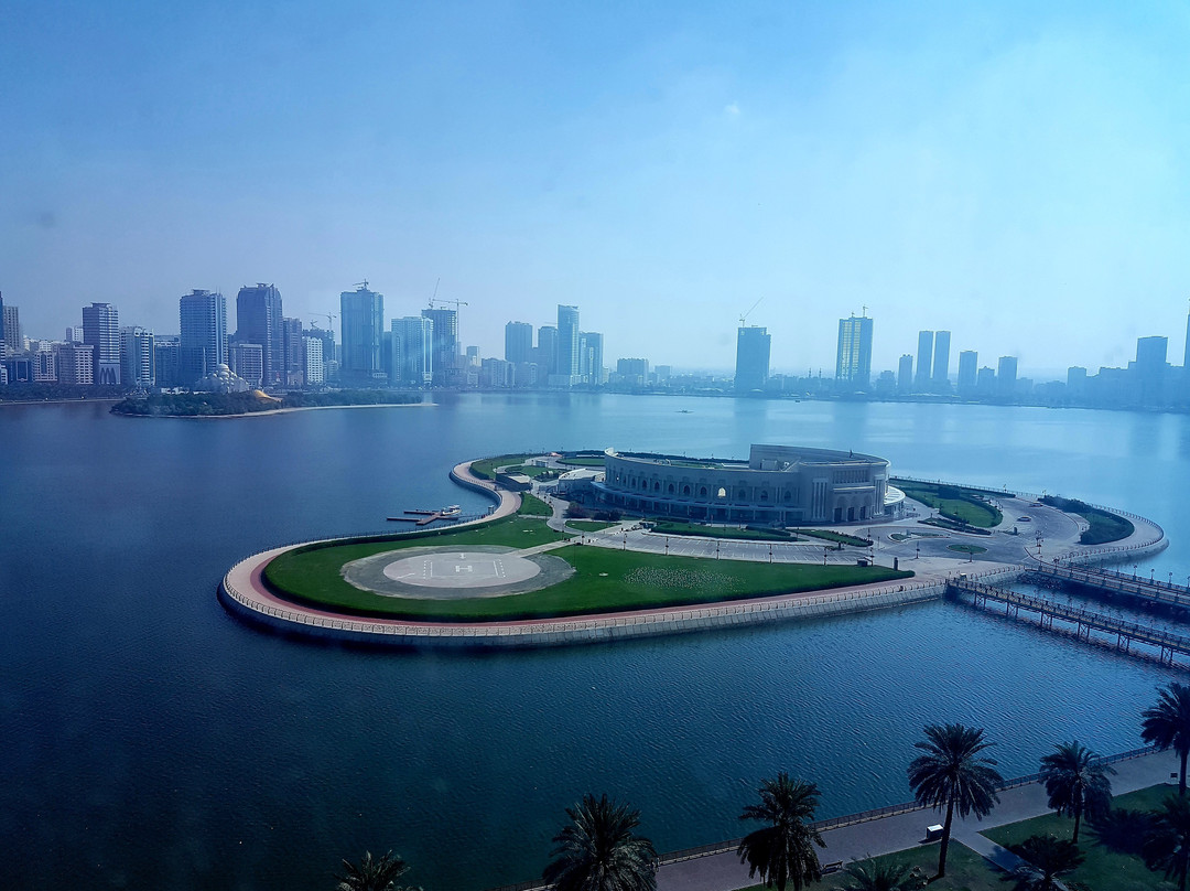 沙迦国敦大酒店主图