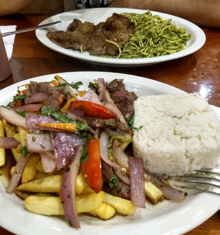 Plaza del Sol Huacho-瓦乔必去景点