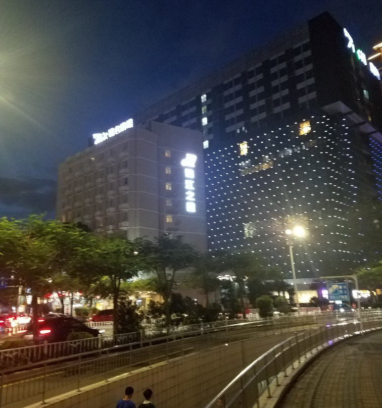 扬名广场-珠海市必去景点