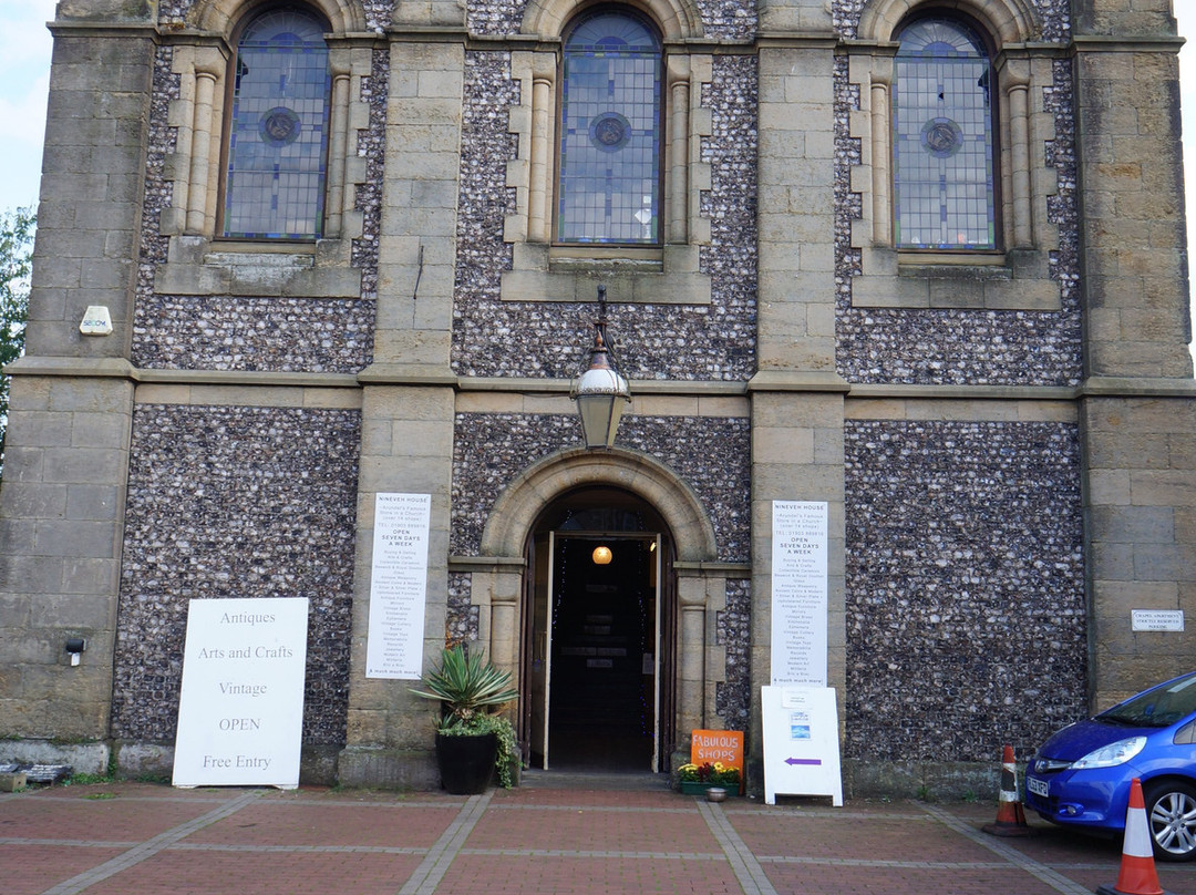 Arundel Arts, Craft & Antiques Market