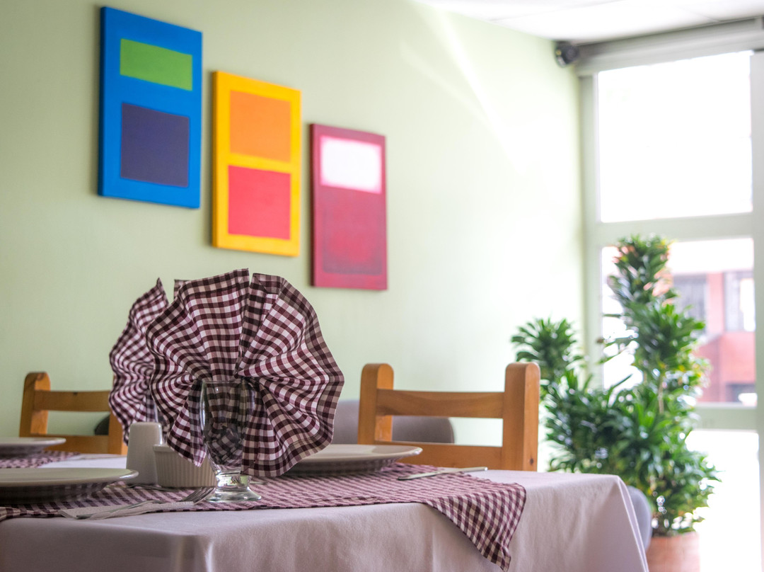 Hotel Portal de Milán主图