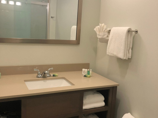 Kodiak Compass Suites主图